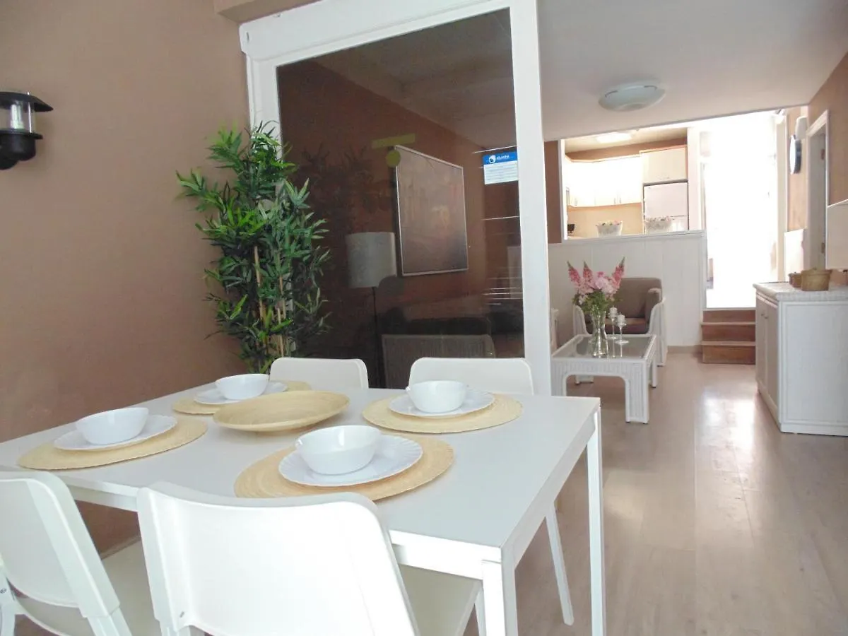 Vakantiepark Bungalows Miami Beach San Agustín